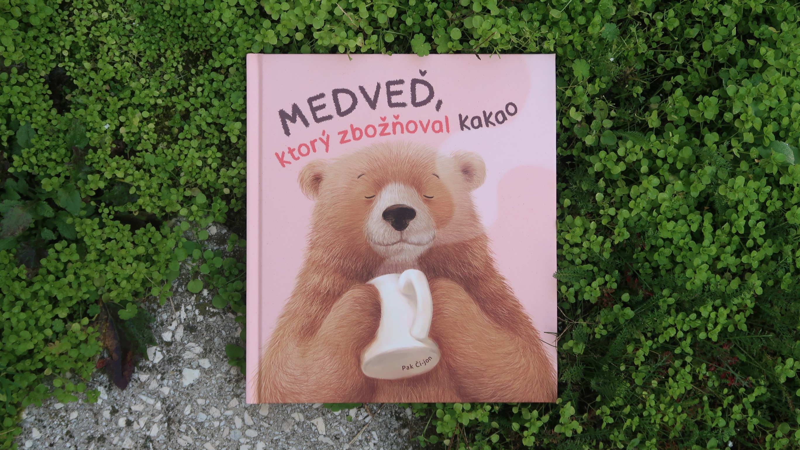 Medveď, ktorý zbožňoval kakao